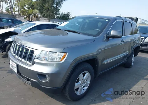 2013 Jeep Grand Cherokee Laredo из США, поврежденный, VIN 1C4RJEAG6DC520401